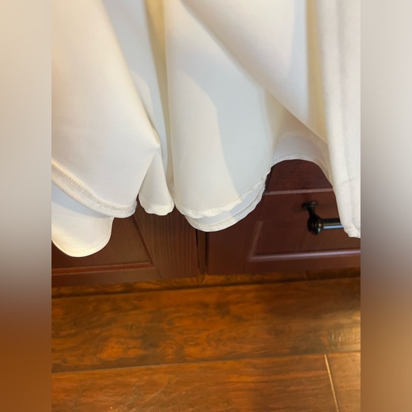 Gal Meets Glam White Dress - Picture 12 of 16